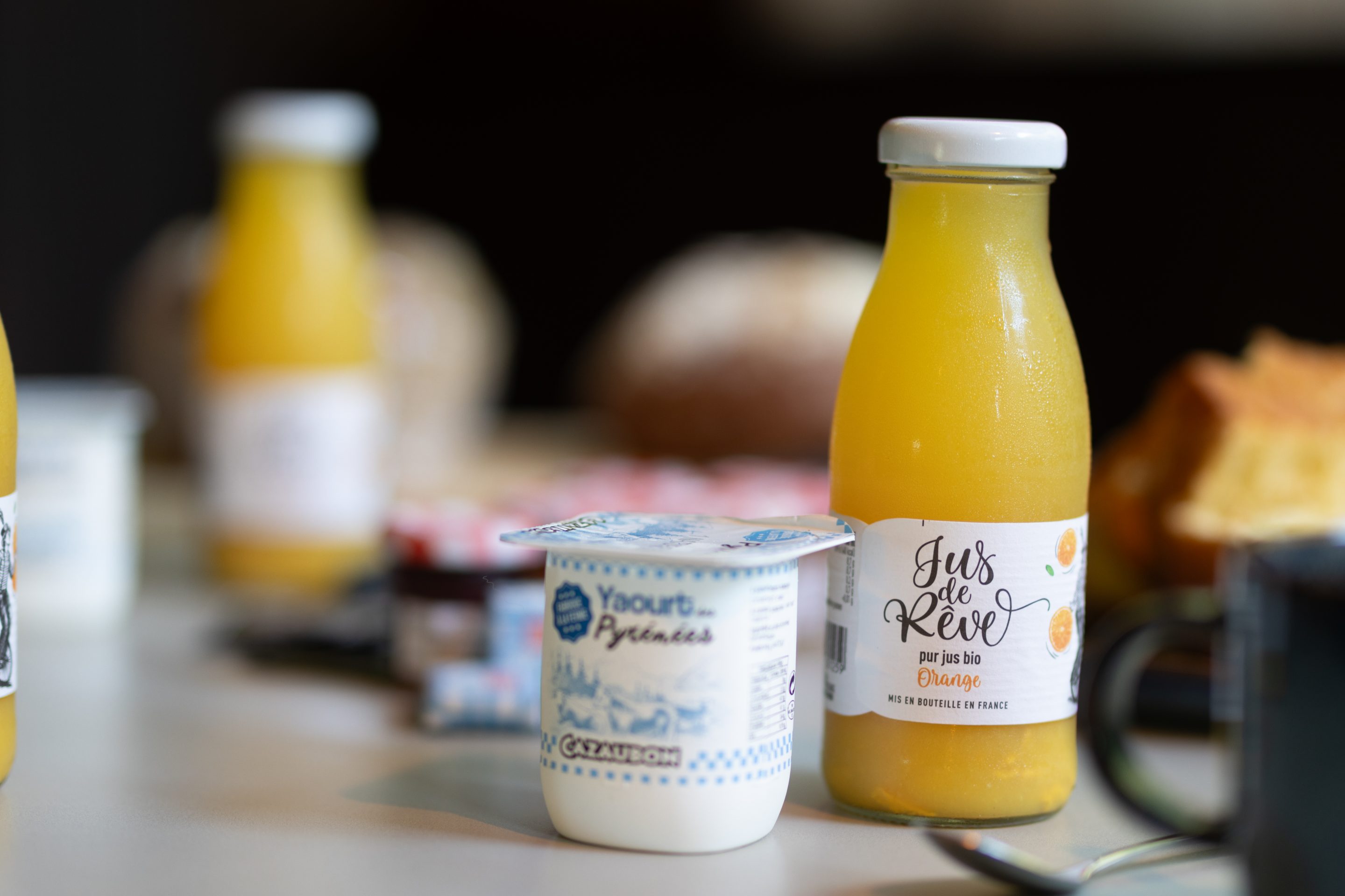 Parc Animalier des Pyrénées<br />
Zoo<br />
Parc Jardin Hautes-Pyrénées Photographe de luxe Photographe haut de gamme Pas cher Luxueux Cinématographique Gers Pau Auch Mirande Toulouse Bordeaux Bartrès Hôtel Restaurant Bar Tournay Meilleur Photographe Luxe