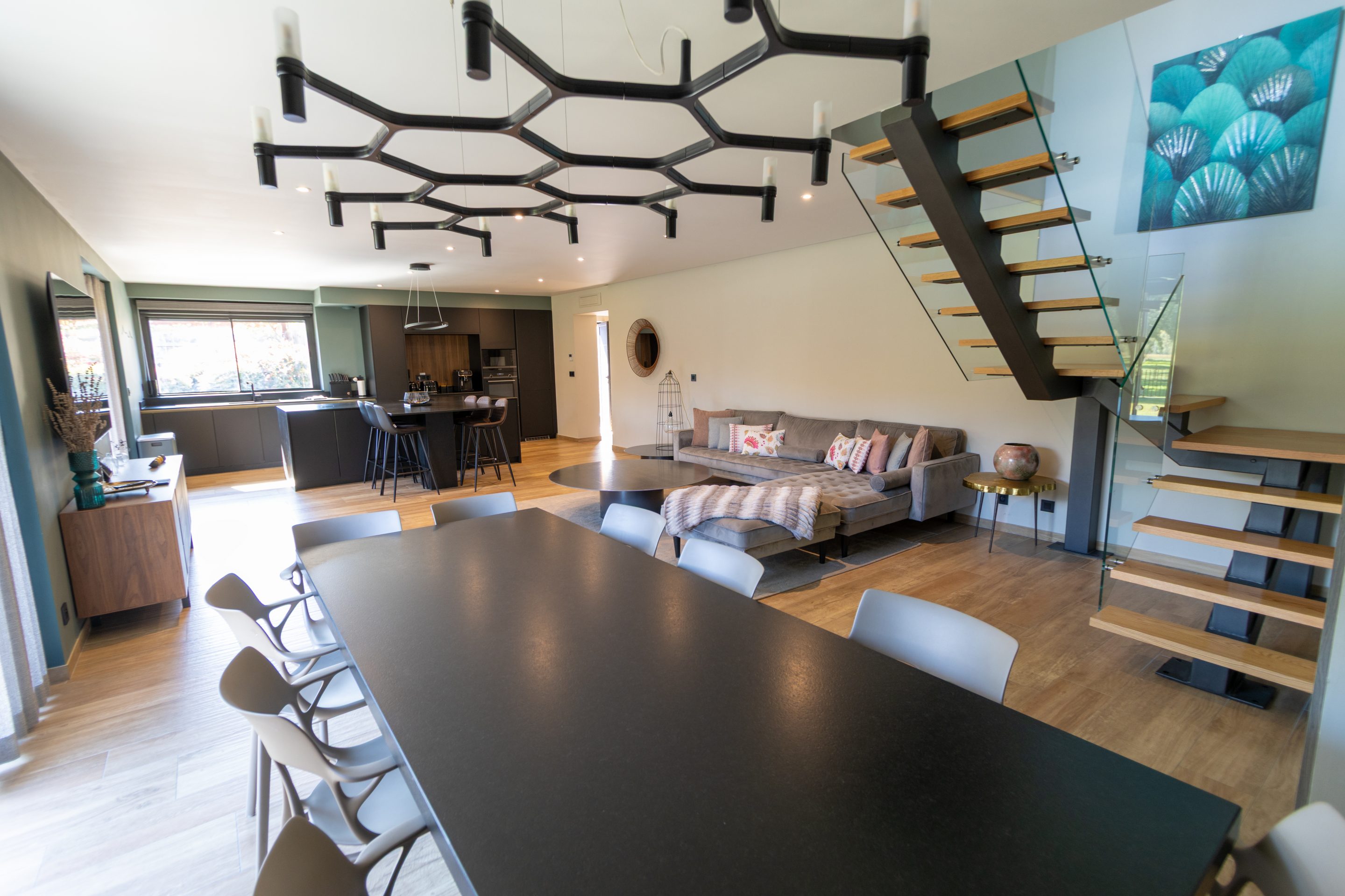 Parc Animalier des Pyrénées<br />
Photographe<br />
Photos de luxe<br />
Photographe de haut de gamme<br />
Appartement<br />
Villa<br />
Lodge<br />
Maison<br />
Hautes-Pyrénées<br />
Lourdes<br />
Immobilier<br />
Architecture<br />
Tarbes<br />
Tournay<br />
Bagnères de Bigorre<br />
Lannemezan<br />
Google<br />
Référencement<br />
Solocal<br />
Hautes-Pyrénées<br />
Gers<br />
Soumoulou<br />
Pau<br />
Dynabuy<br />
Atlantis<br />
Réseau Atlantis<br />
Maison de Maître<br />
Maître de l'image